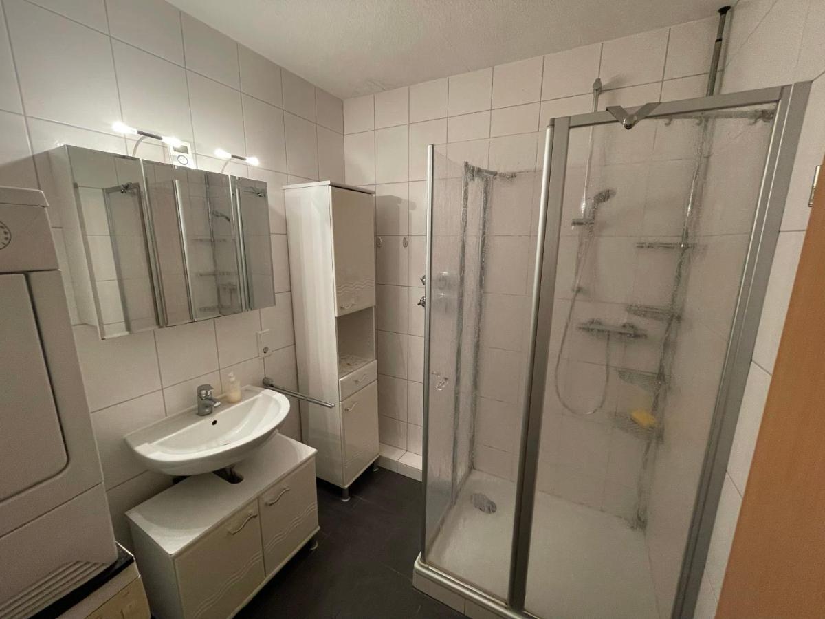 Schoene Einfache Ferienwohnung Mitten In Oldenburg Buitenkant foto